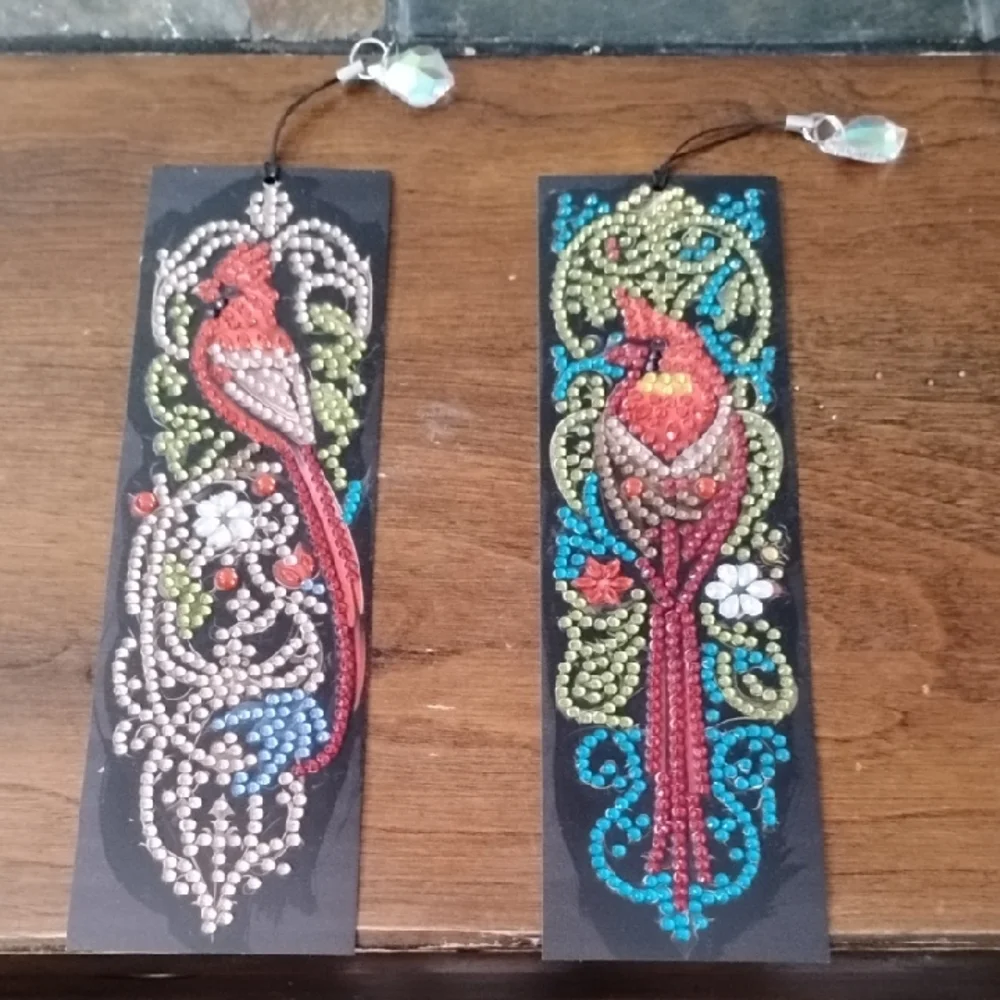 Cardinal Beaded Bookmark